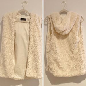 *NEW* Solid Shearling Hooded Teddy Vest